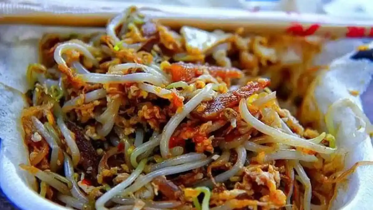 Cicipi Lumpia Basah Enak di Kedai Pelandok Bukit Samak Manggar, Digemari oleh Berbagai Usia