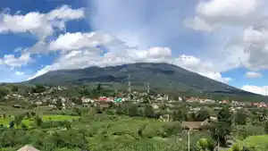 gunung-arjuno-dari-Batu.jpg