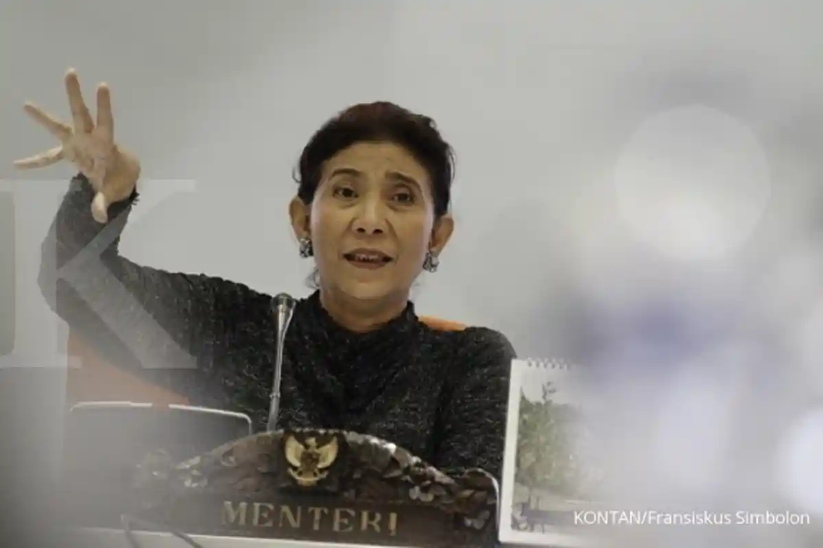 Lihat Videonya, Saling Berbalas Pantun, Menteri Susi Ngakak Dengar Pantun Ustaz Abdul Somad