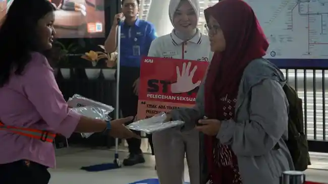 Sosialisasi di Stasiun Dukuh Atas, LRT Jabodebek Dorong Transportasi Publik yang Inklusif dan Aman