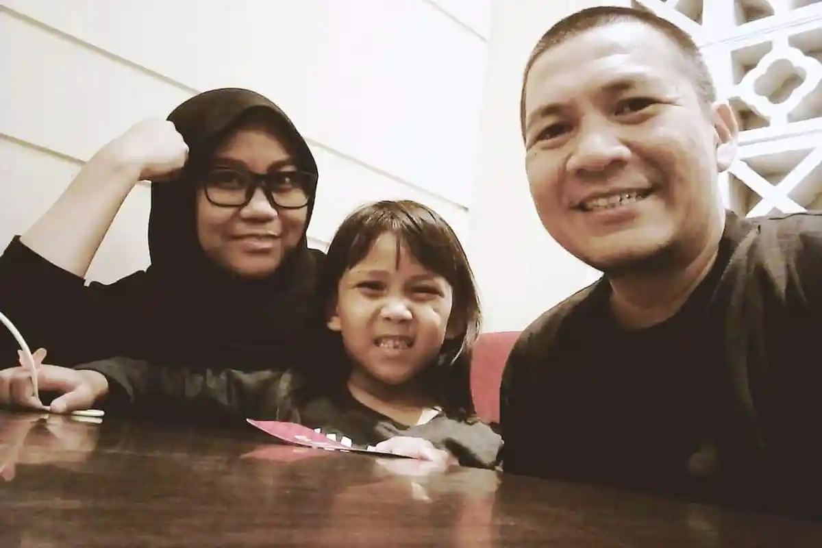 Satu Keluarga Ini Masih Hilang saat Jumlah Korban Tewas Akibat Gempa & Tsunami Palu Capai 420