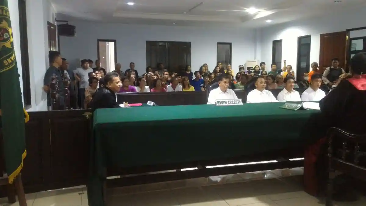 Minahasa - Polres Minsel Kawal Persidangan Oknum Hukum Tua Desa Pondos