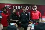 pelatih-home-united-izzdin-shafiq-mengelukan-waktu-kickoff-kontra-psm-makassar.jpg