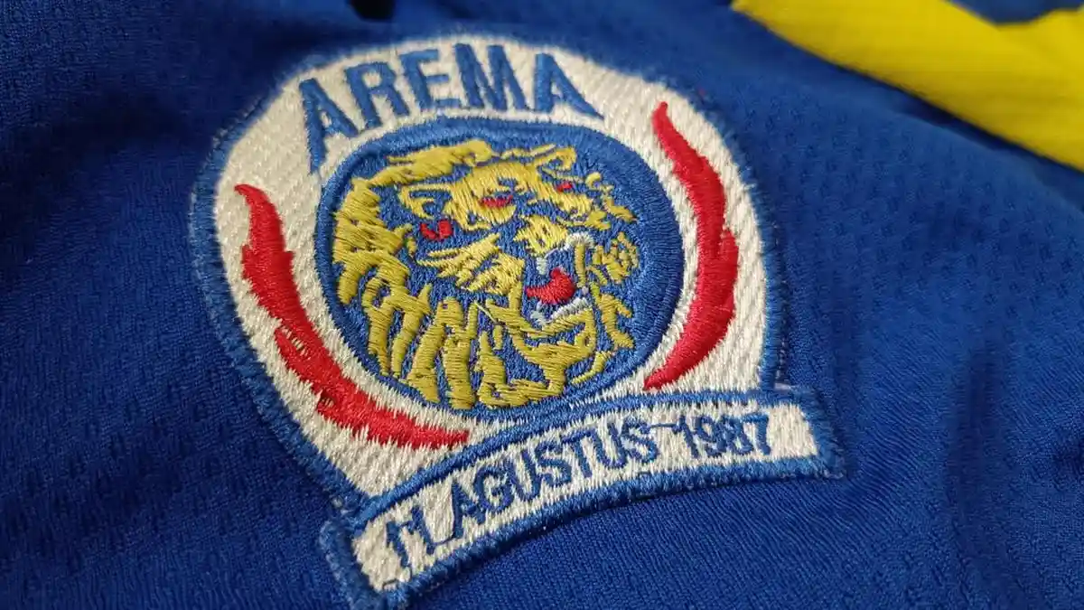 Polemik Pemakaian Logo Singa Bertindik Arema FC Masih Berlanjut, Aremania Harus Bersabar