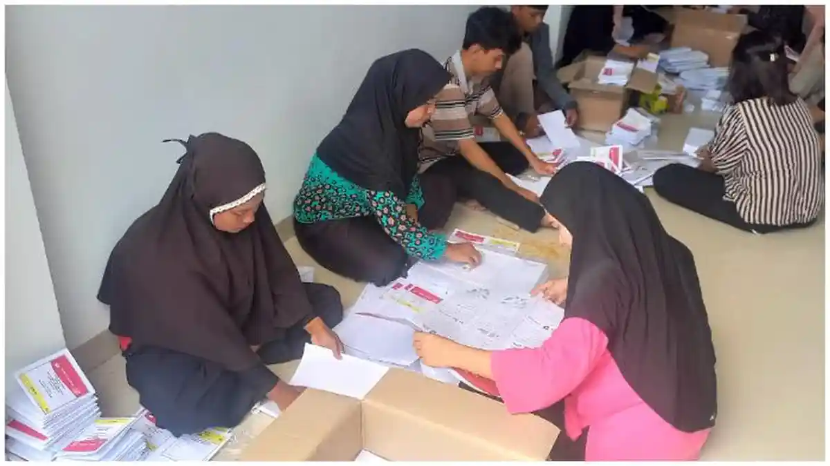 KPU Luwu Temukan 4.757 Surat Suara DPR RI Rusak, DPRD Provinsi 2.215
