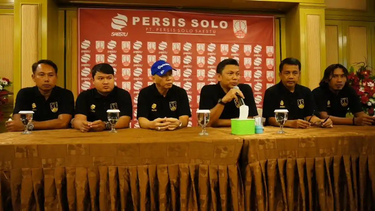 Jafri Sastra, Pelatih Baru Persis Solo Bertekad Tembus Liga 1