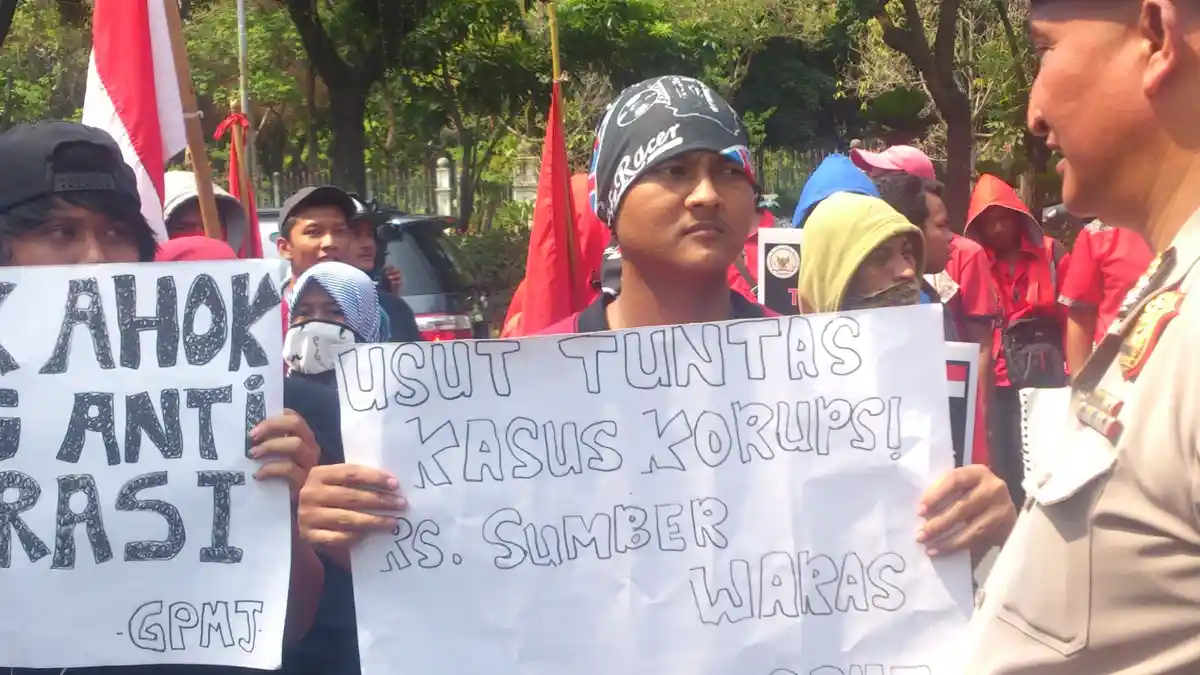 Demonstran Minta Ahok Cabut Pergub Unjuk Rasa Abal-abal