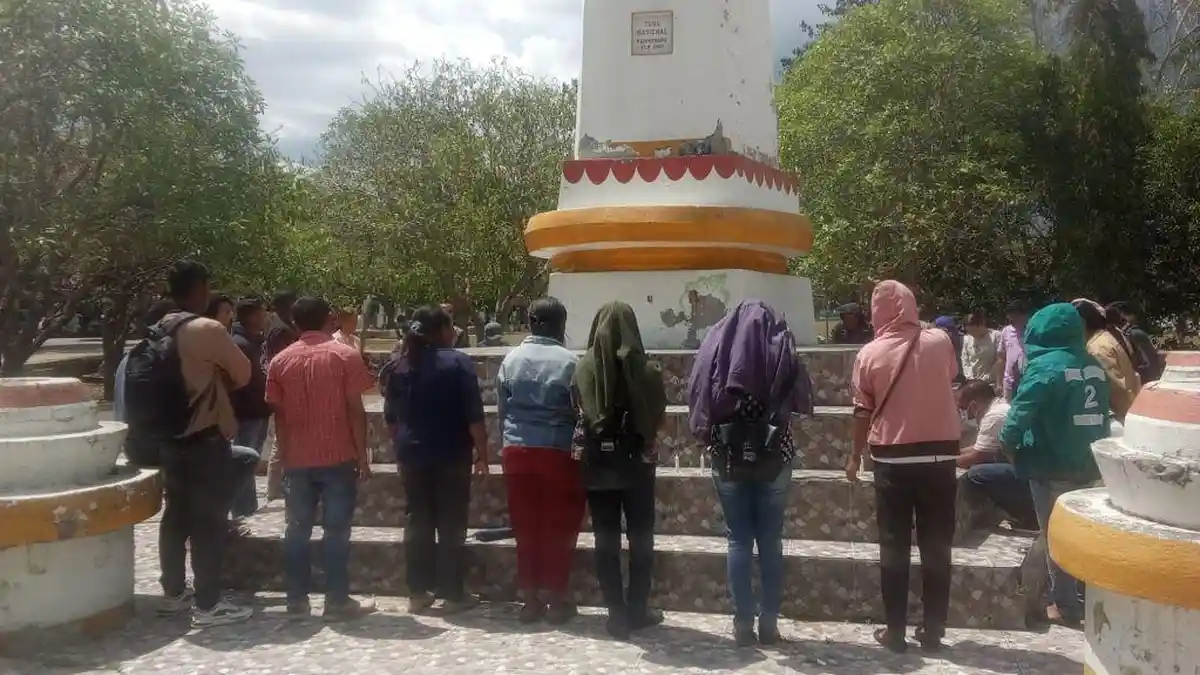 Aksi Bakar Lilin Calon PPPK Tolak Pembatalan Kelulusan,  Begini Tanggapan DPRD TTU  