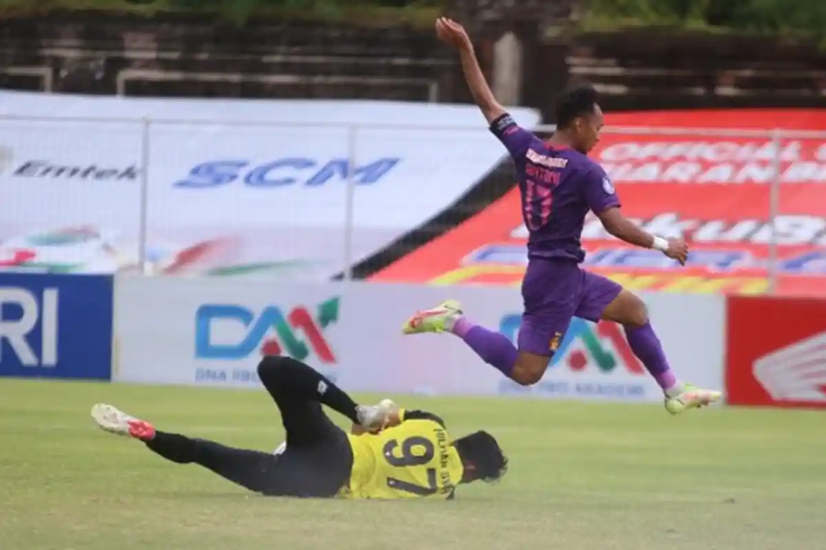 Pelatih Persik Kediri Tetap Bersyukur Timnya Meraih Hasil Imbang 0-0 Lawan PSM Makassar