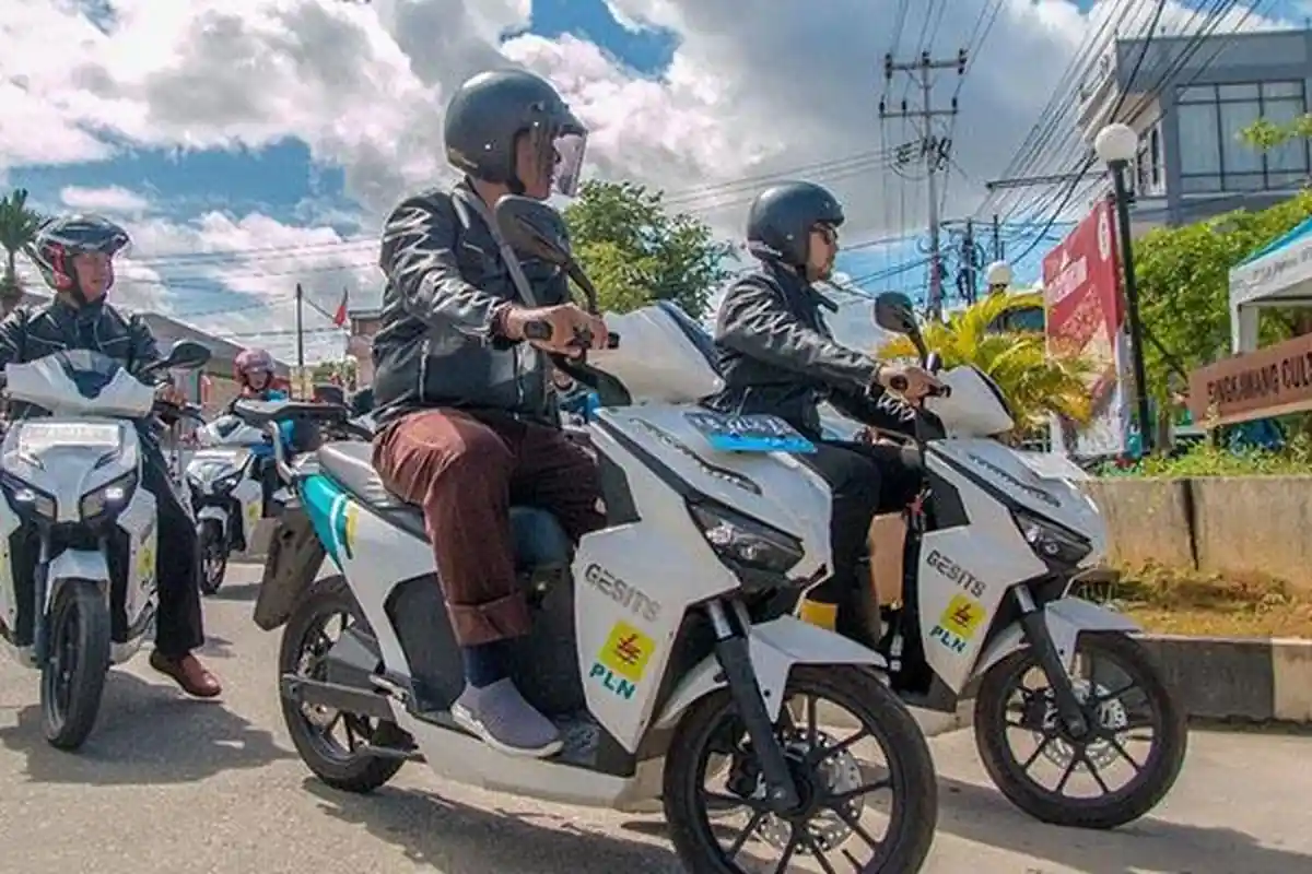 Kendaraan Listrik Mampu Kurangi Emisi Karbon, PLN Terus Dorong dan Kembangkan Ekosistemnya