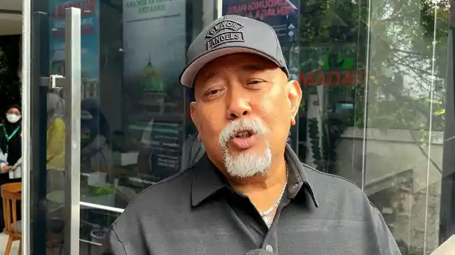 Rahasia Indro Warkop 50 Tahun Eksis di Panggung Hiburan Tanah Air