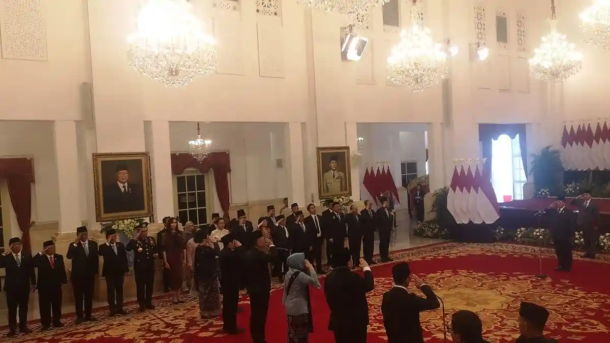 Daftar 10 Menteri yang Dianggap Berpeluang Terdepak di Tengah Isu Reshuffle Kabinet