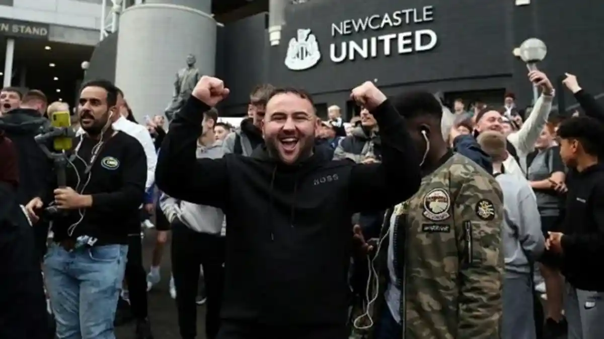 30 Momen Teratas Liga Premier, No 29, Kembalinya Newcastle Dengan Sangat Luar Biasa
