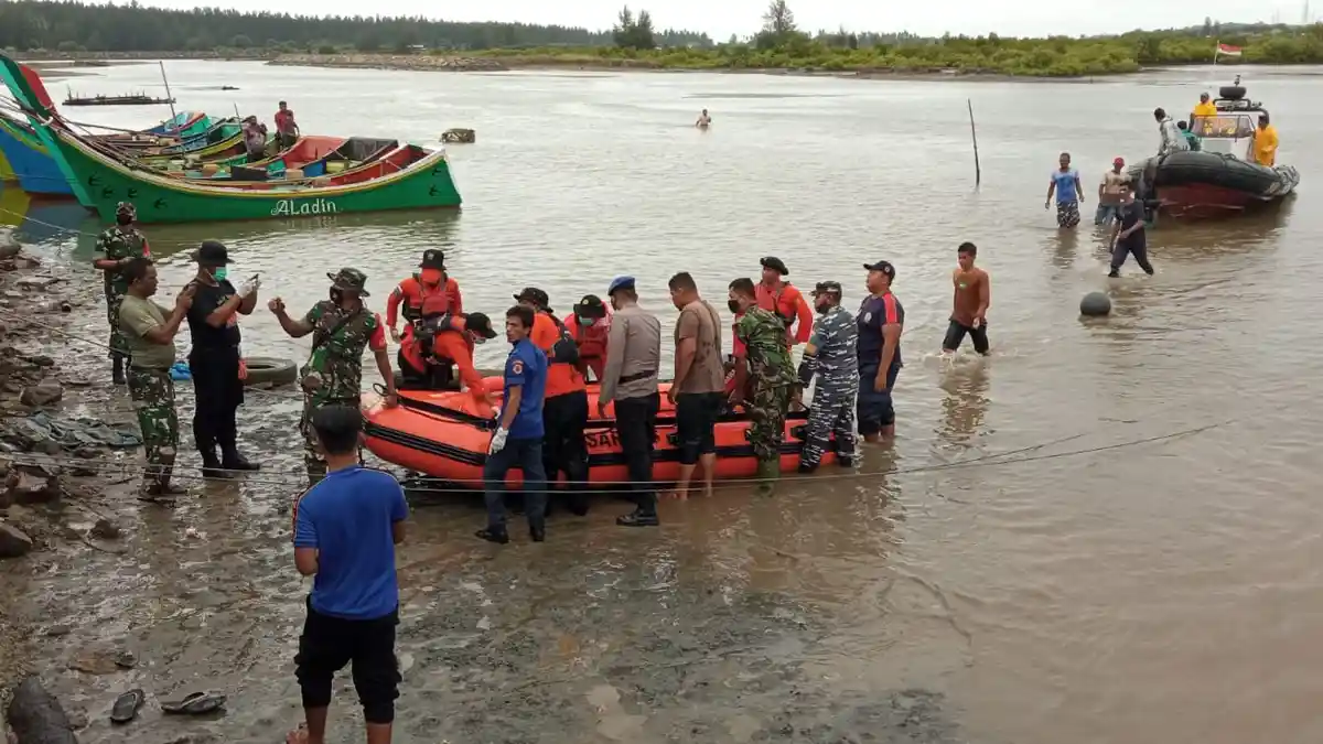 Boat Pemancing Terbalik di Kuala Gigieng Baitussalam, 1 Orang Tewas dan 1 Selamat, Ini Kronologisnya