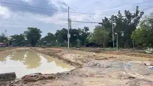 Simpang_Jalan_Arifin_Achmad_dan_Jalan_Jenderal_Sudirman.jpg
