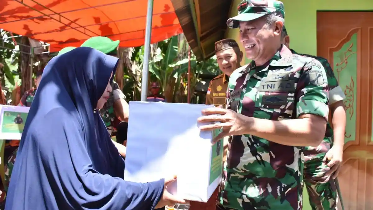 Korem 133/NW Serahkan Hasil Renovasi Rumah Tidak Layak Huni (RTLH) untuk Masyarakat Pohuwato