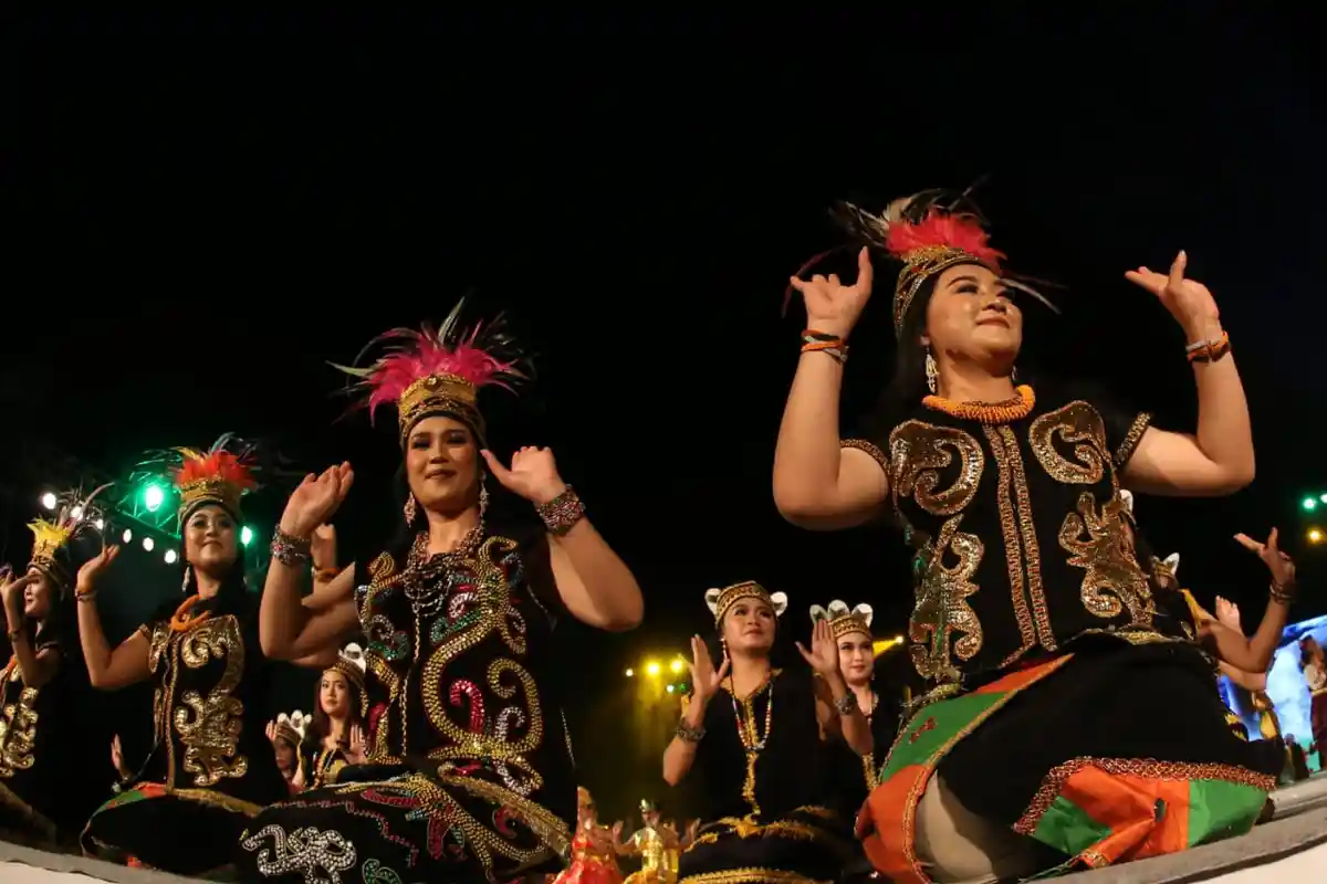 Recommended Top 10 Pariwisata Unggulan Sepanjang 2020 Rugi Kalau Dilewatkan Berikut Daftarnya - pembukaan-f8-di-kawasan-cpi.jpg