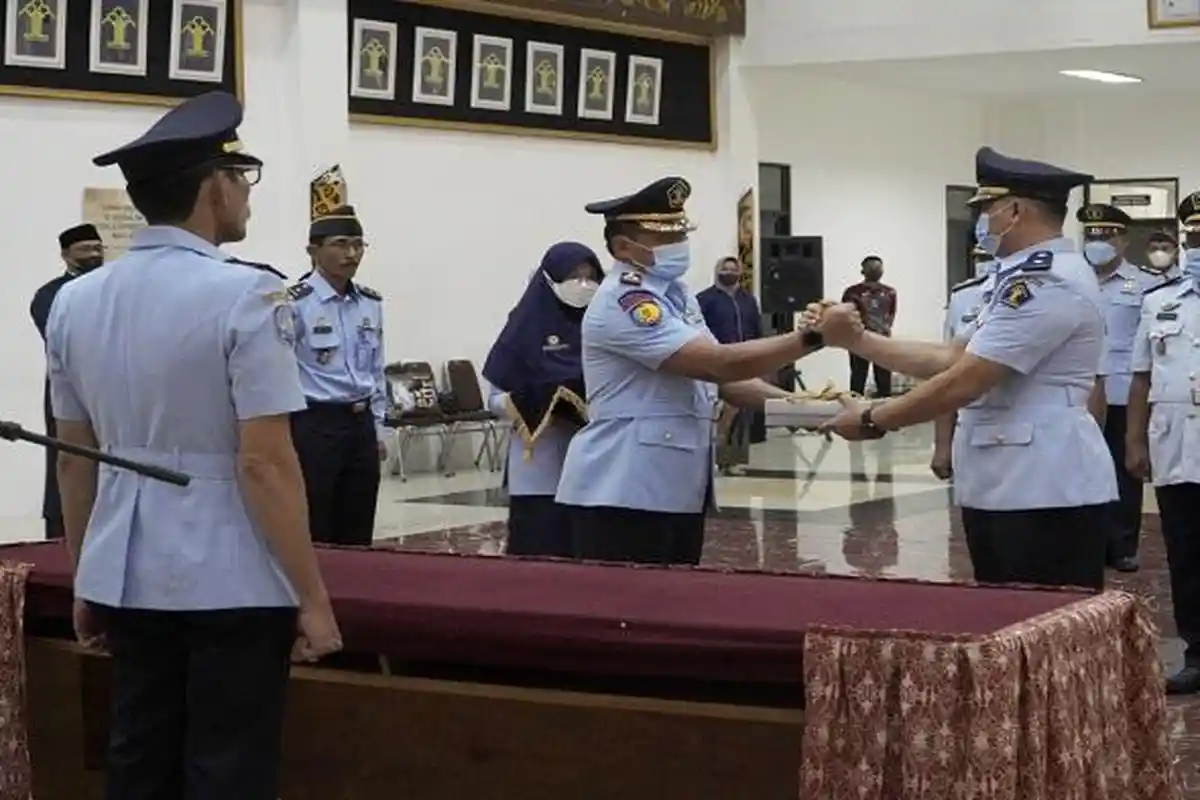 Gantikan Ardian Setiawan, Julianto Budhi Prasetyono Resmi Jabat Kepala Lapas II A Pontianak
