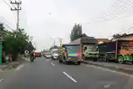Kepadatan-kendaraan-dari-Surabaya-Mojokerto-diterapkan-Contraflow.jpg