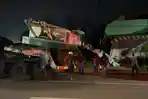 Video Kecelakaan Bawen Semarang Truk Muat Alat Berat Tabrak Bangunan Sampai Hancur