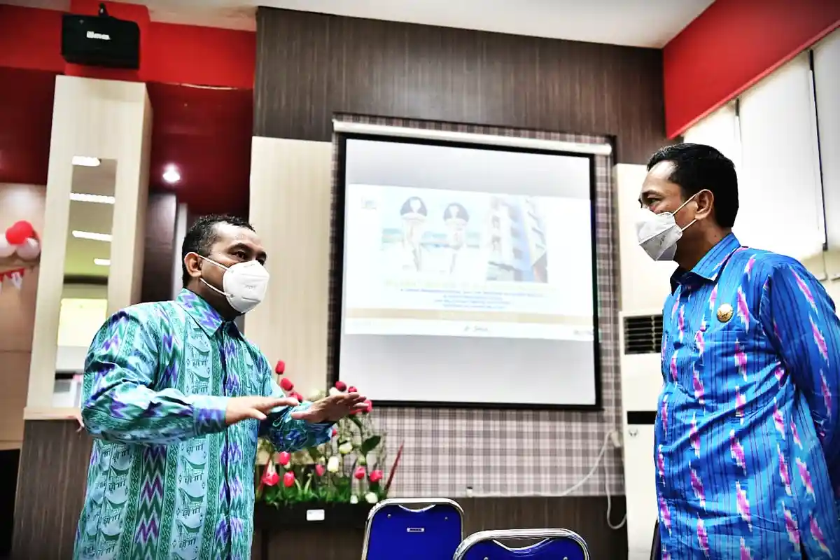 FOTO: Makassar Akan Adopsi Model dan Inovasi PTSP Sulsel