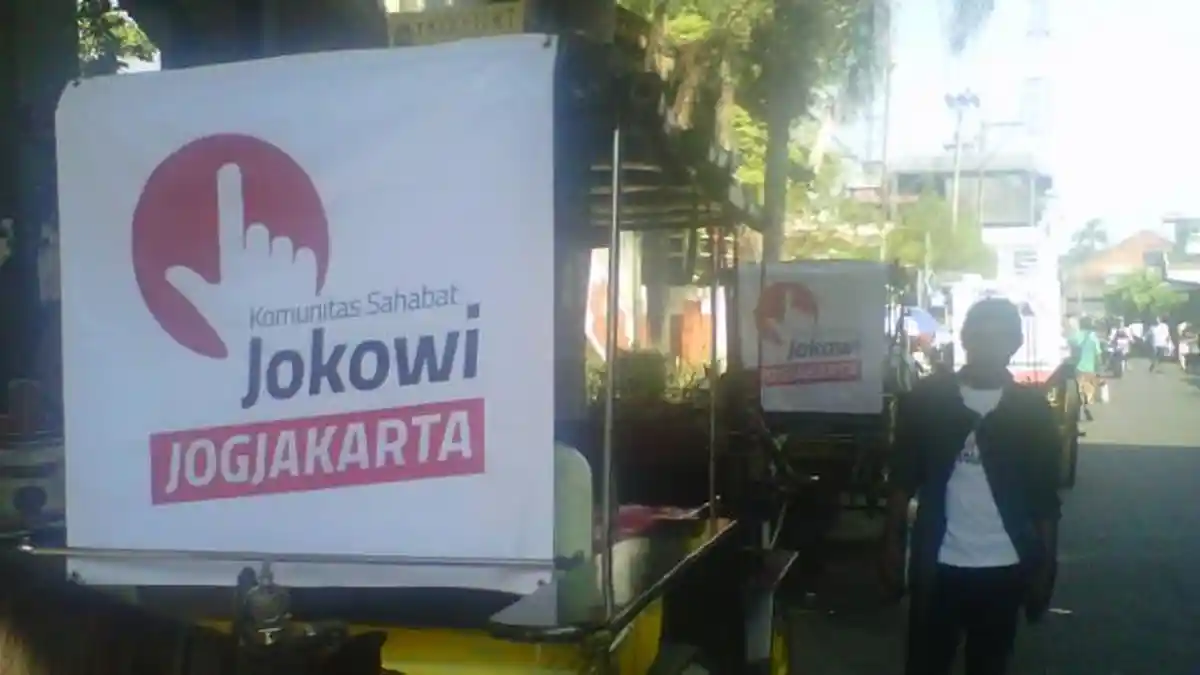 Sembilan Andong  Bakal Mengantar  Jokowi – JK  ke  Kraton