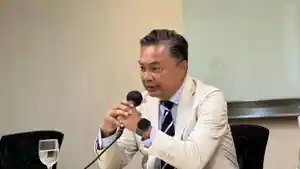 Mantan-Wakil-Menteri-Luar-Negeri-sekaligus-Pendiri-FPCI-Dino-Patti-Djalal.jpg