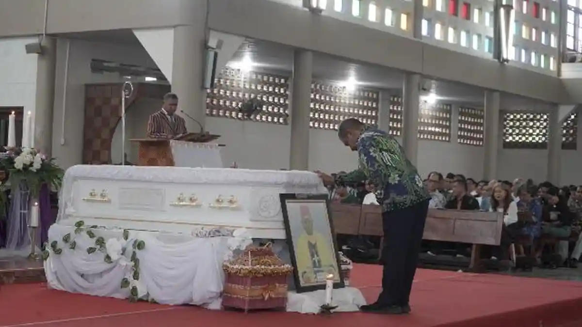 Penjabat Gubernur NTT: Mgr Anton Pain Ratu Sang Guru Rendah Hati