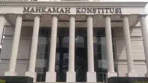 Gedung-Mahkamah-Konstitusi-di-Jakarta-Pusat.jpg
