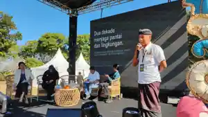 SOSOK-Kepala-TPS3R-Seminyak-I-Komang-Rudhita-fce.jpg