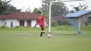 Pesepakbola-muda-Sumut-didikan-Academy-Kwarta.jpg