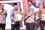 Wakil Ketua DPRD Kota Tangerang Turidi Susanto Raih Legislatif di Ajang PIMRED Award 2025