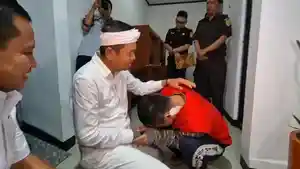dedi-mulyadi-usep-pembeli-motor.jpg