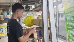 Dampak-melemahnya-rupiah-terhadap-pedagang-di-Ternate.jpg