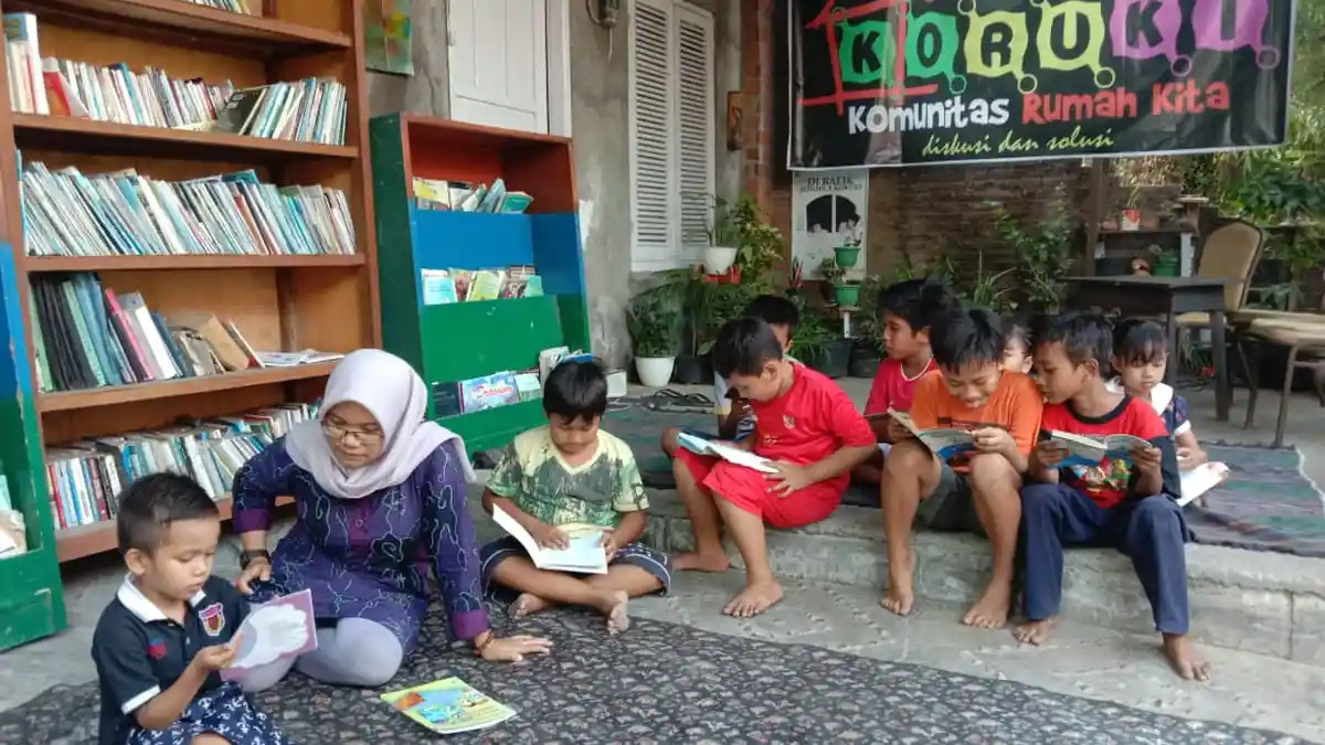 Membacakan Buku Cerita untuk Anak Bisa Tanamkan Karakter Positif