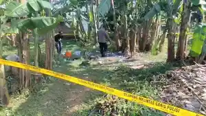 OLAH-TKP-Kapolsek-Pekalongan.jpg