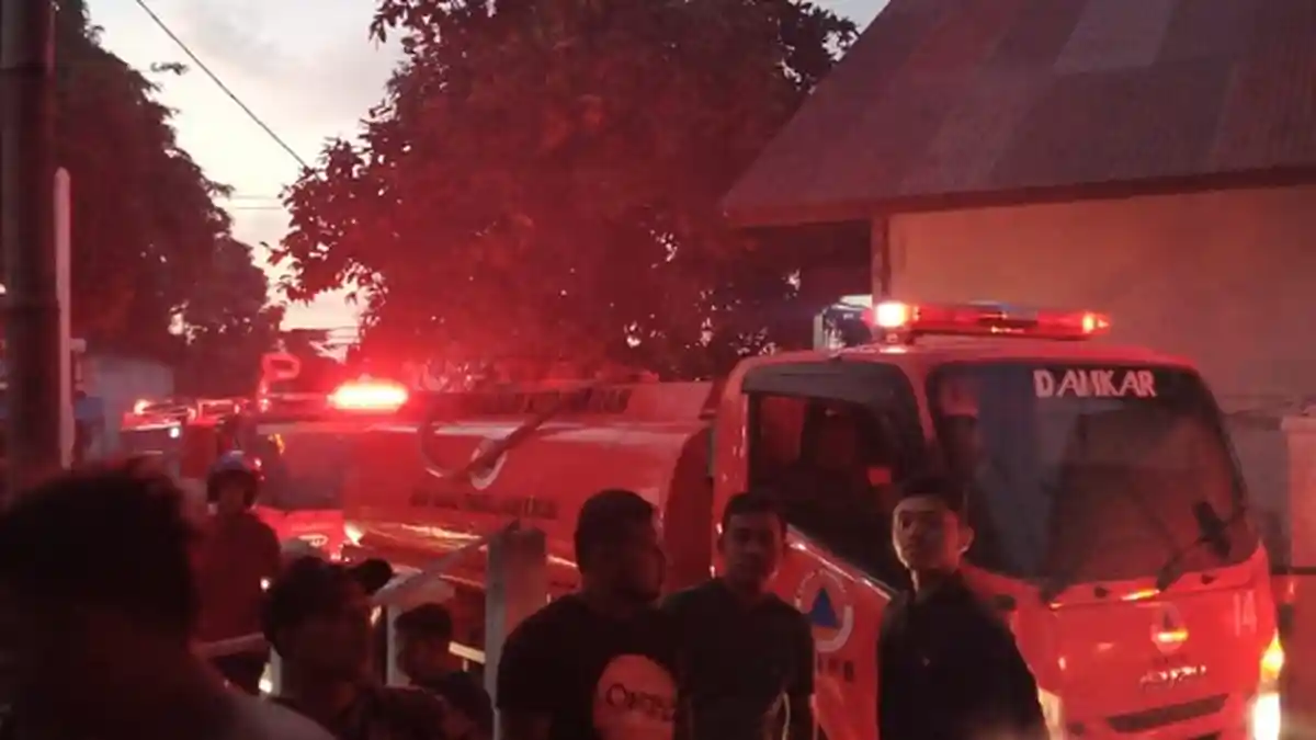 Dua Rumah Warga Lambro Bileu Aceh Besar Terbakar, Satu Unit Becak Motor Ikut Hangus