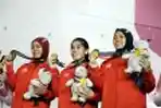 Tim Panjat Dinding Indonesia 1 Putri Rebut Emas