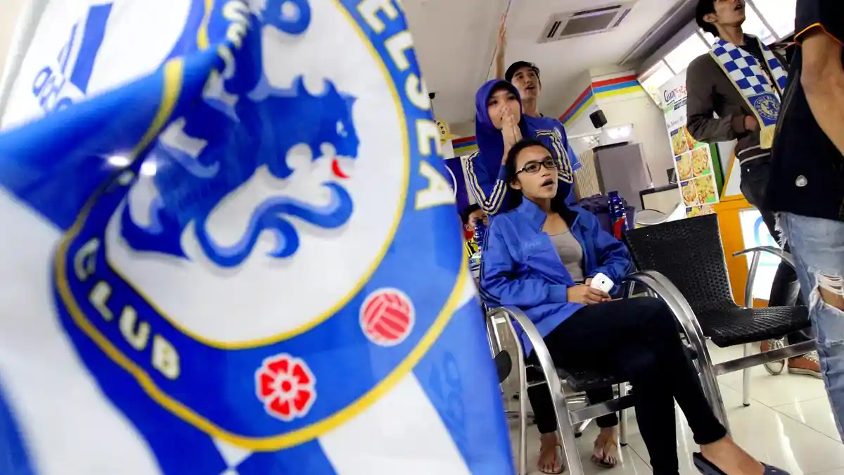 Blues Troops Jakarta Gelar Nobar Chelsea Vs Everton di Mini Market