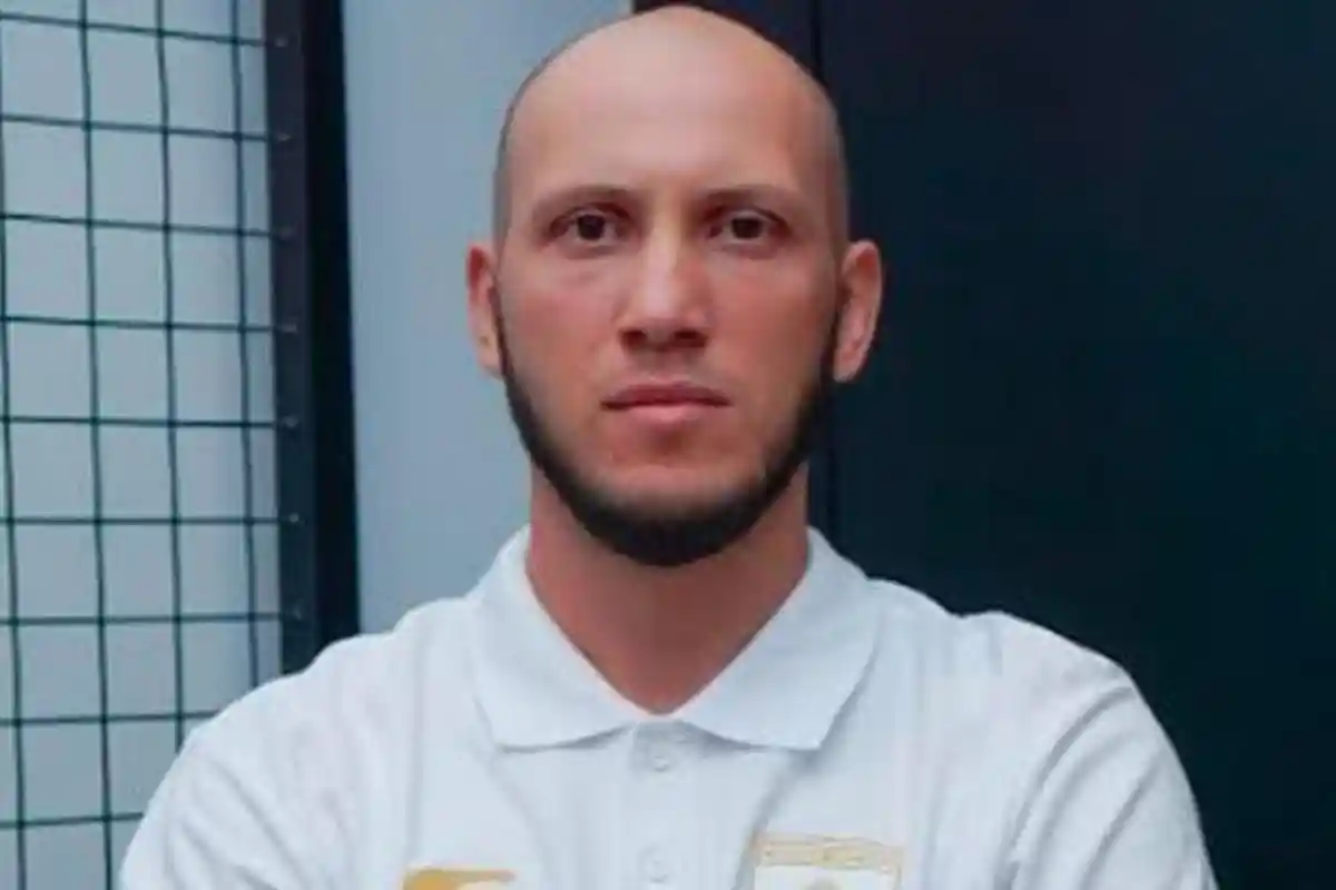 Resmi Rekrut Azamat Abdullayev, Gresik United Masih akan Berburu Bek Lokal