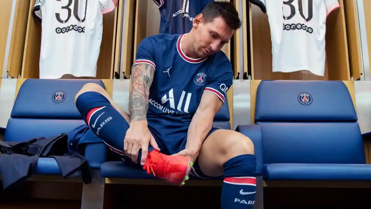 HARGA Jersey Lionel Messi Lengkap Nama dan Nomor Punggung di PSG, Bisa Buat DP Motor Matic?