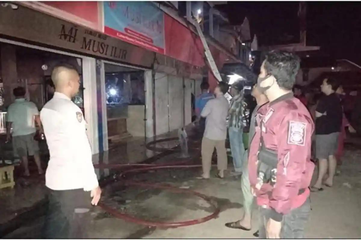 Kebakaran Toko Emas di Sekayu Muba, Tidak Ada Korban Jiwa, Polisi Masih Taksir Kerugian