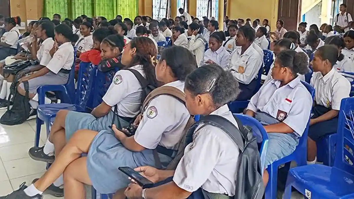 Edukasi Interaksi di Ruang Digital Bebas dari "Cyber Bullying", Webinar Makin Cakap Digital Edisi 25
