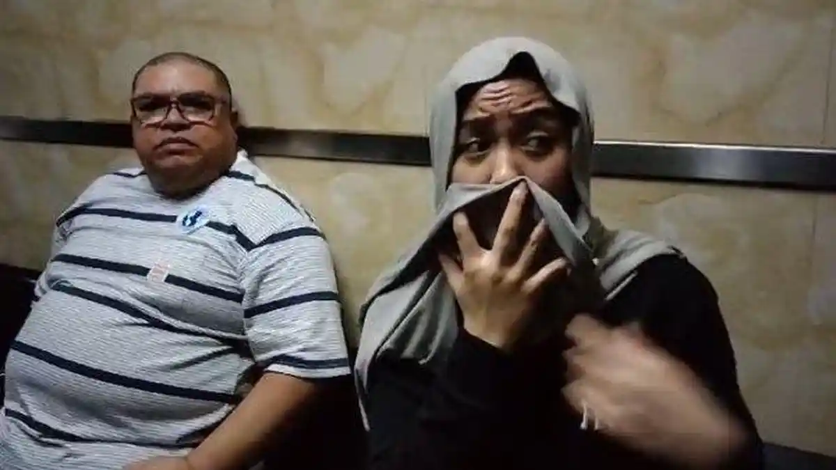 Bongkar Aib Nikita Mirzani, Lolly Sentil Ibu Durhaka
