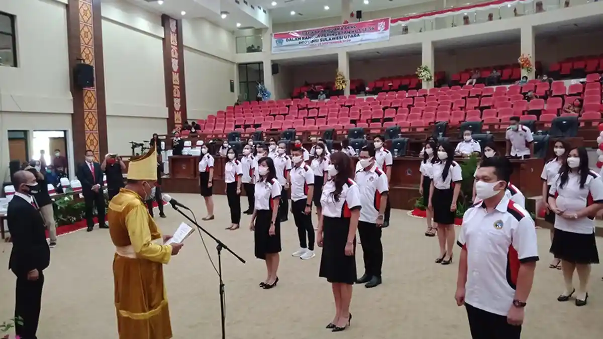 Gubernur Olly Dondokambey Lantik dr Kartika Devi Tanos Ketua Umum INNS 2020-2023