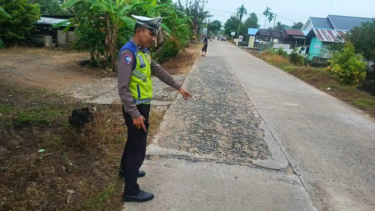 Dua Motor Adu Banteng di Kubu Raya, Pemotor Lansia Tewas dalam Perjalanan ke Rumah Sakit - Tribunpontianak.co.id
