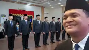 Momen-Erwin-Saleh-dilantik-Wali-Kota-Medan-Rico-Tri-Putra-Bayu-Waas-pada.jpg