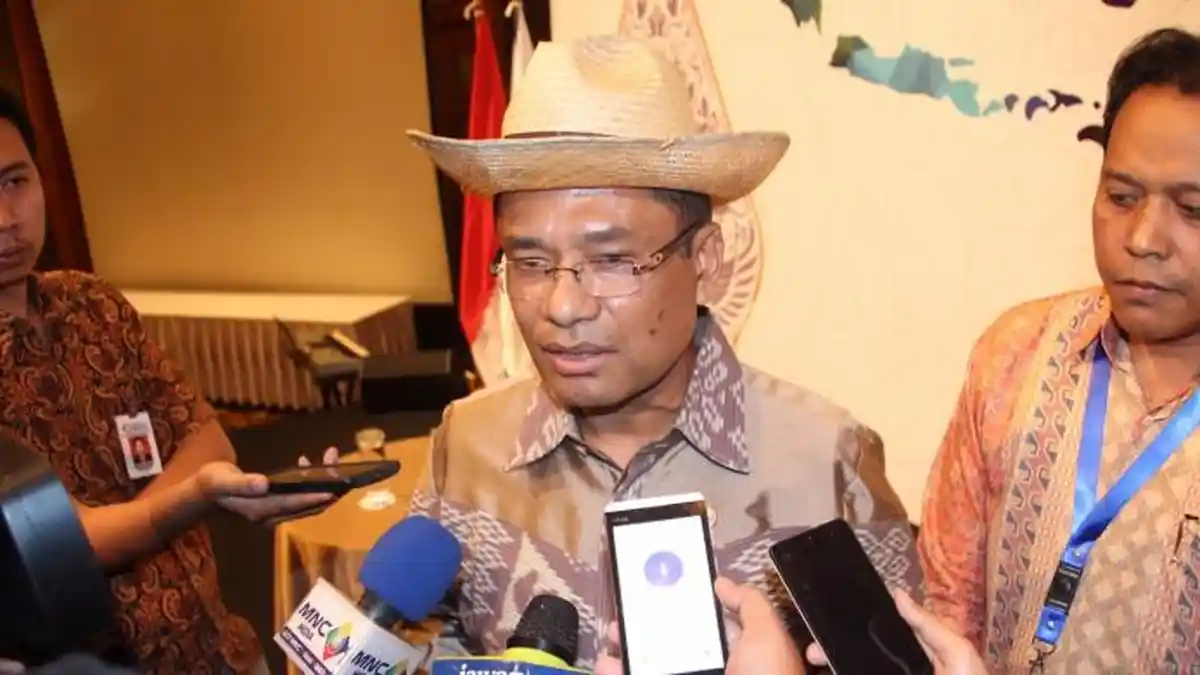Menperin Dorong Jalan Indonesia Menggunakan Aspal Dicampur Karet