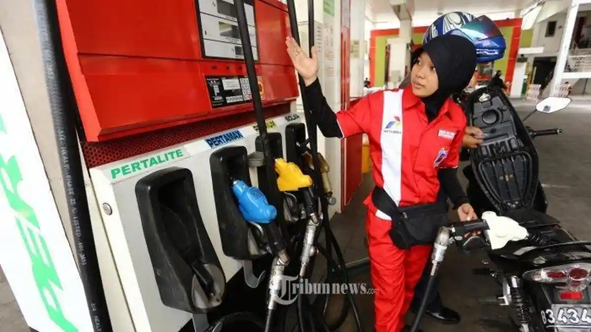 Resmi Berlaku! Daftar Mobil dan Motor Terbaru 2024 Boleh Isi BBM Pertalite di SPBU Pertamina