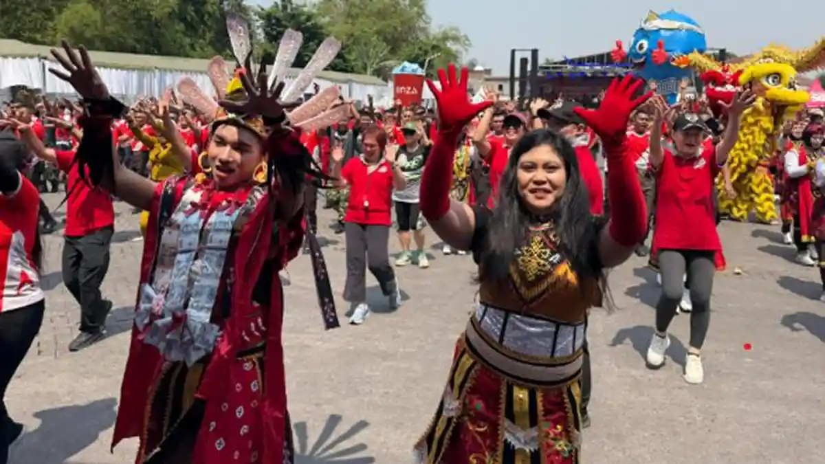 HUT ke-54 Tjiwi Kimia di Sidoarjo Digelar Meriah, Ada Tari Remo hingga UMKM
